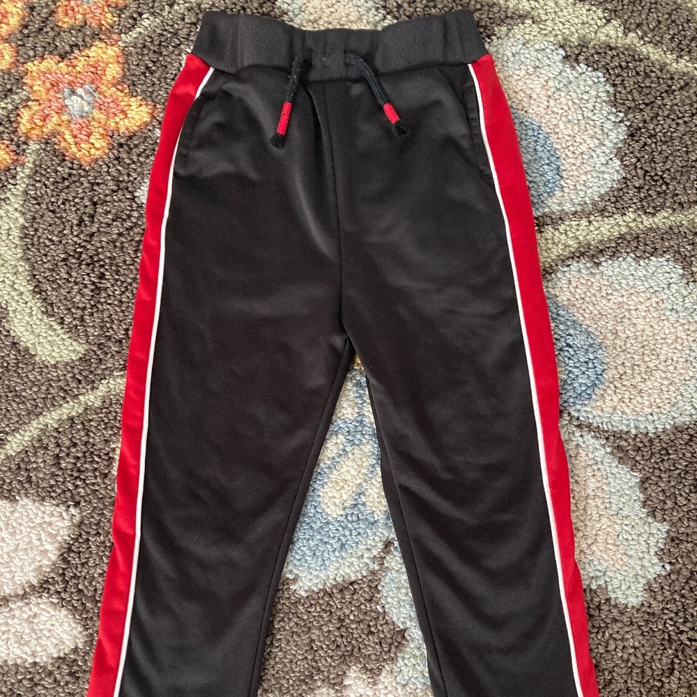 Boys Jogger pants Size 5t